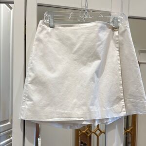 Theory White A-Line Wrap Skorts- 33.5 inches around waist